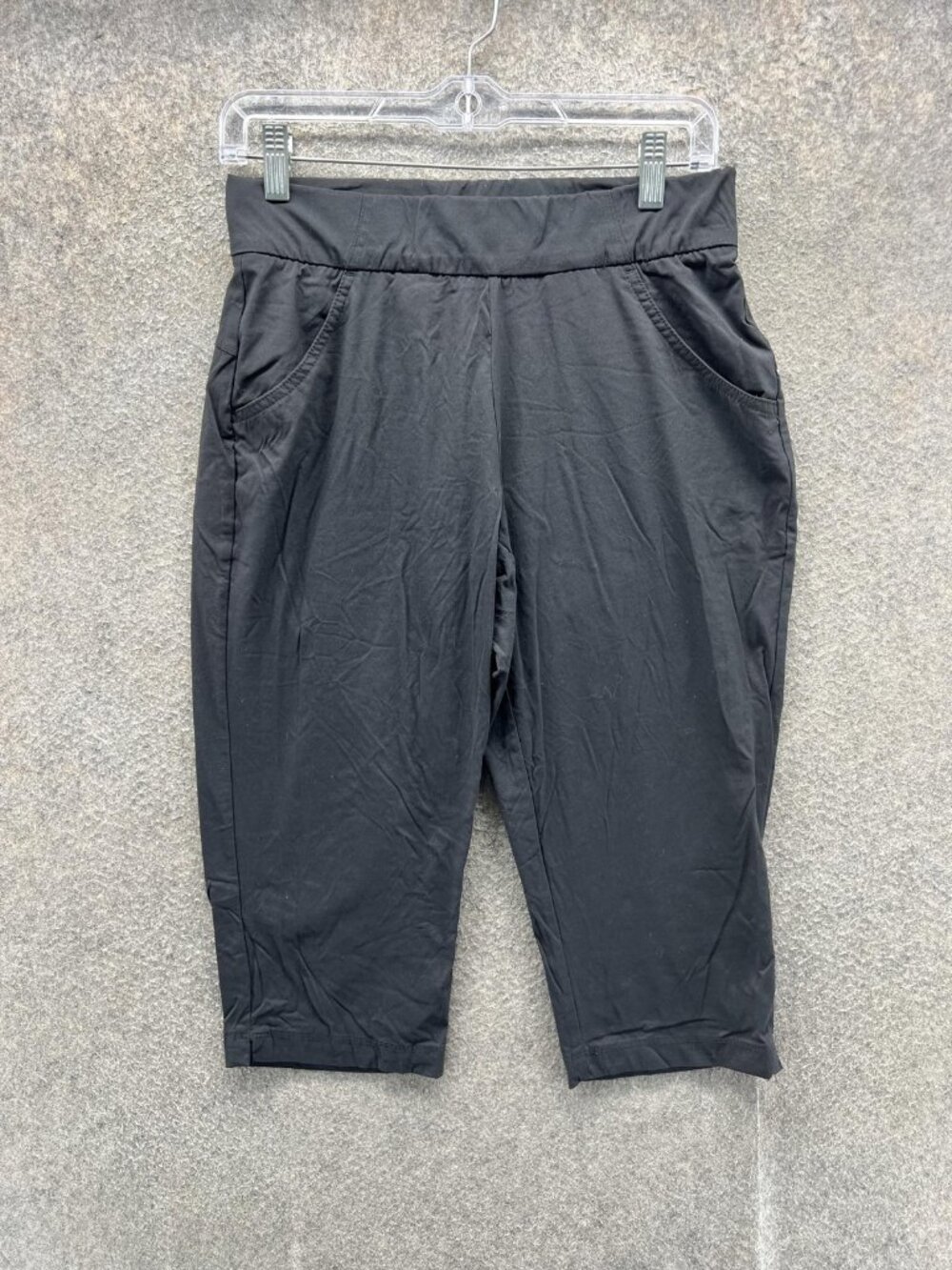 Columbia Capri Pants Womens Medium Black Hiking Quick Dry Stretch Pockets